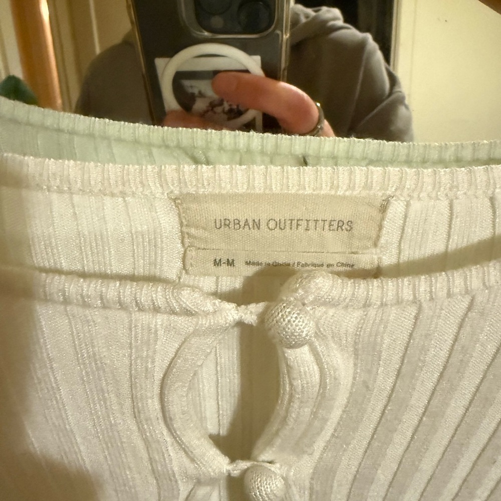 Urban Outfitters Ribbed Top - Picture 2 of 2